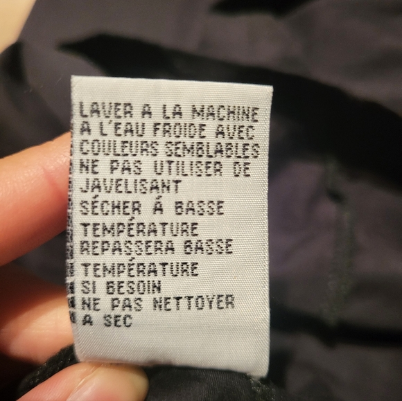 Solid black tank top / Camisole noire - Picture 6 of 6